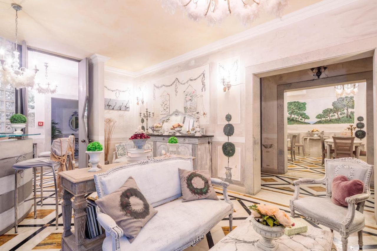 Hotel Luciana مارينا دي ماسا المظهر الخارجي الصورة