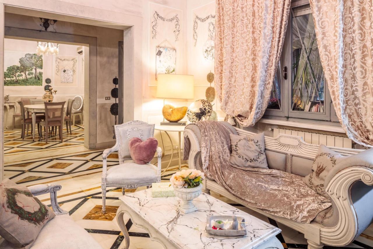 Hotel Luciana مارينا دي ماسا المظهر الخارجي الصورة