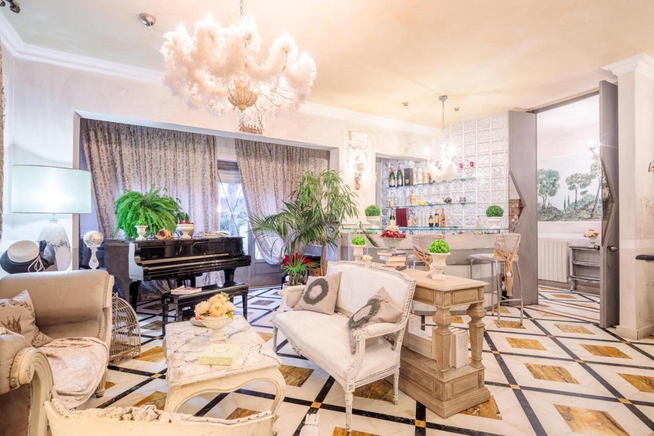 Hotel Luciana مارينا دي ماسا المظهر الخارجي الصورة
