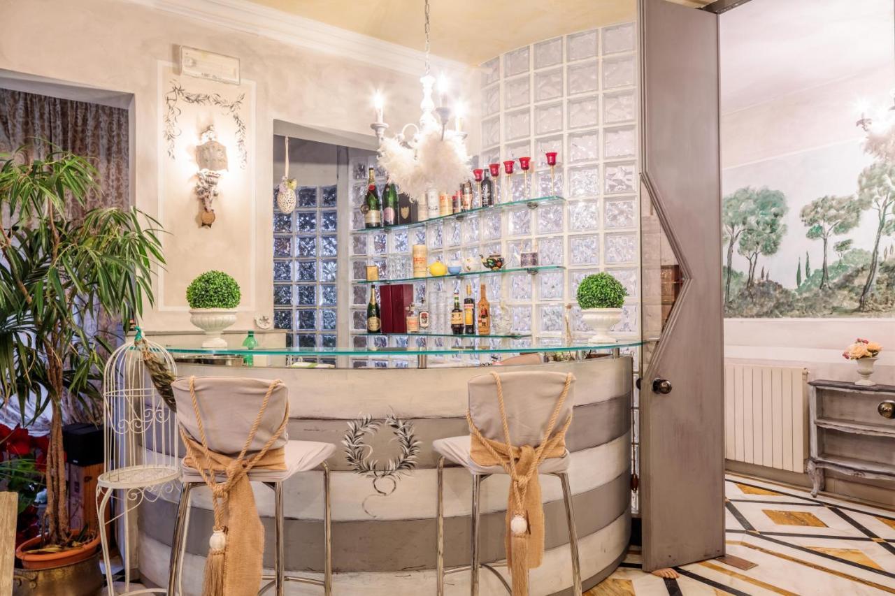 Hotel Luciana مارينا دي ماسا المظهر الخارجي الصورة