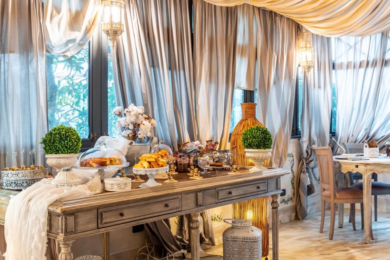 Hotel Luciana مارينا دي ماسا المظهر الخارجي الصورة
